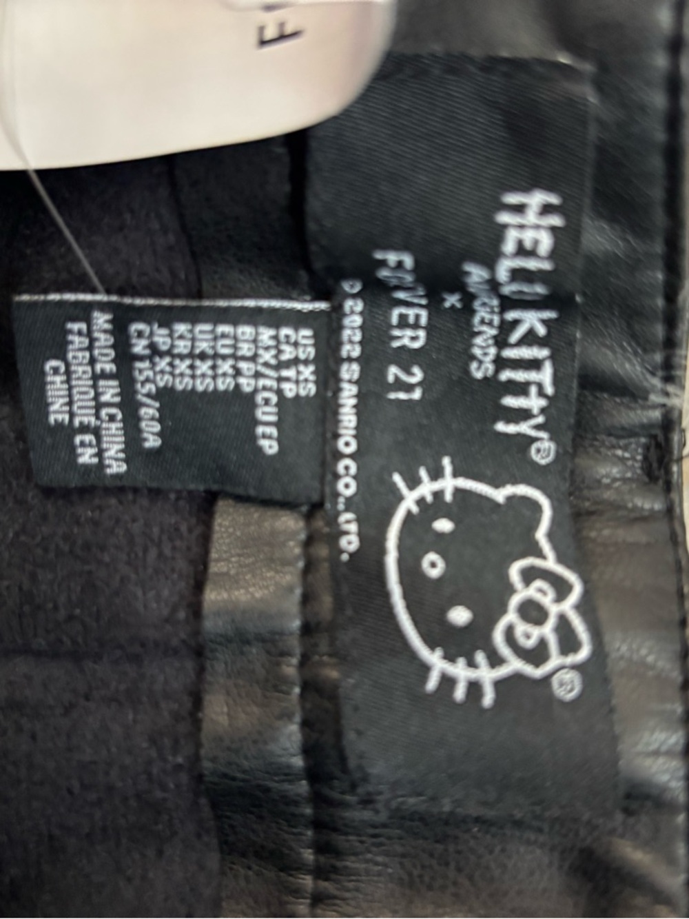 Hello Kitty & Friends Faux Leather Pleated Black Mini Skirt New nwt Size x Small - Picture 5 of 7